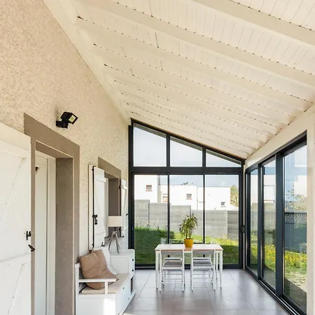 Beau Loft Face Aux Vignes - 75 M² Avec Véranda Appartement Crozes-Hermitage